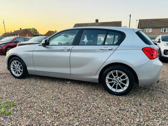 BMW 1 Series 1.5 118i SE Business Auto Euro 6 (s/s) 5dr