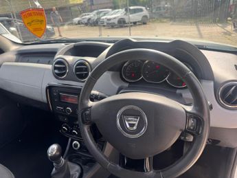 Dacia Duster 1.5 dCi Laureate 4WD Euro 5 5dr