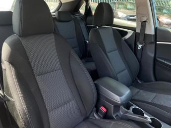 Hyundai i30 1.6 CRDi Blue Drive Active Euro 5 (s/s) 5dr