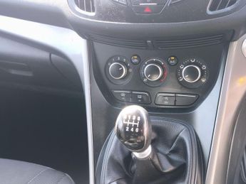 Ford Kuga 1.5T EcoBoost Zetec 2WD Euro 6 (s/s) 5dr