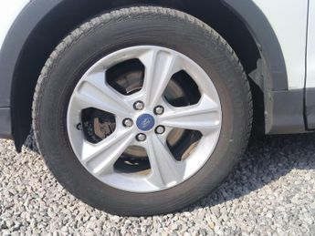 Ford Kuga 1.5T EcoBoost Zetec 2WD Euro 6 (s/s) 5dr