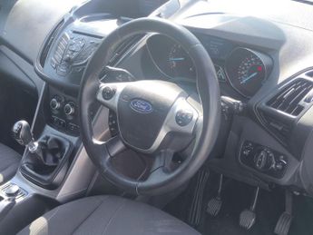 Ford Kuga 1.5T EcoBoost Zetec 2WD Euro 6 (s/s) 5dr