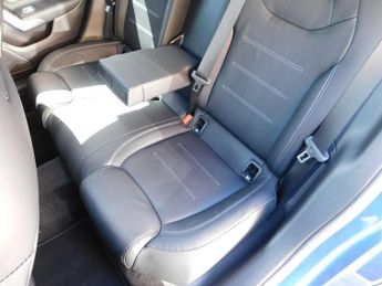 Mercedes-Benz CLA 2.0 CLA35h MHEV Touring Edition Coupe 8G-DCT 4MATIC Euro 6 (s/s)