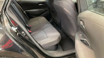 Toyota Corolla 1.8 VVT-h GPF Icon Touring Sports 5dr Petrol Hybrid CVT Euro 6 (