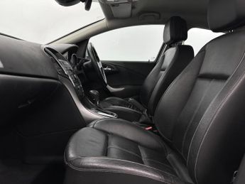Vauxhall Astra 1.6 16v Elite Auto Euro 5 5dr
