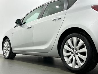 Vauxhall Astra 1.6 16v Elite Auto Euro 5 5dr