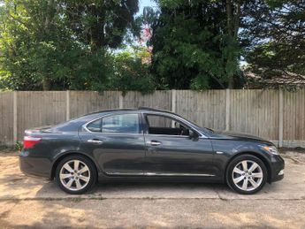 Lexus LS 5.0 600h V8 CVT 4WD Euro 5 (s/s) 4dr