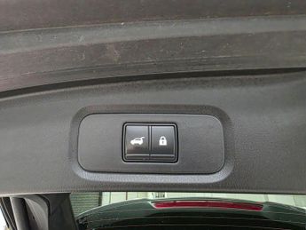 Nissan Qashqai 1.3 DIG-T MHEV Tekna+ XTRON Euro 6 (s/s) 5dr