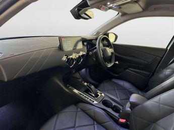 DS AUTOMOBILES DS 3 CROSSBACK E-TENSE 50kWh Rivoli Crossback 5dr Electric Auto (136 ps)