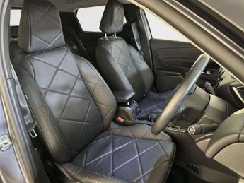 DS AUTOMOBILES DS 3 CROSSBACK E-TENSE 50kWh Rivoli Crossback 5dr Electric Auto (136 ps)