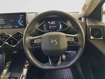 DS AUTOMOBILES DS 3 CROSSBACK E-TENSE 50kWh Rivoli Crossback 5dr Electric Auto (136 ps)