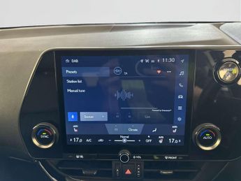 DS AUTOMOBILES DS 3 CROSSBACK E-TENSE 50kWh Rivoli Crossback 5dr Electric Auto (136 ps)