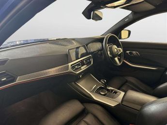 BMW 3 Series 2.0 330e 12kWh M Sport Saloon 4dr Petrol Plug-in Hybrid Auto Eur