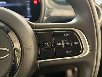 Fiat 500e 42kWh Icon Hatchback 3dr Electric Auto (118 ps)
