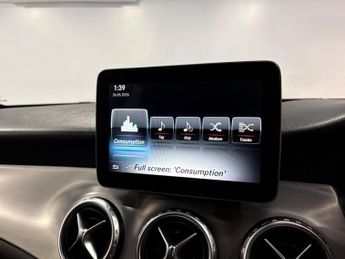 Mercedes-Benz GLA 2.1 GLA200d AMG Line 7G-DCT Euro 6 (s/s) 5dr