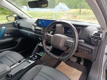 Citroen e-C4 50kWh Shine Plus Hatchback 5dr Electric Auto (136 ps)