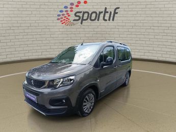 Peugeot e-Rifter 50kWh Allure Long MPV 5dr Electric Auto (7.4kW Charger) (136 ps)