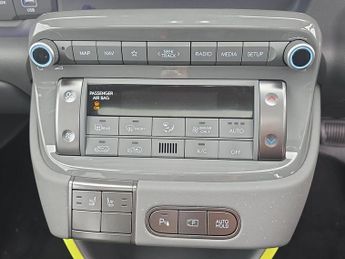 Hyundai INSTER Long Range 49kWh Cross SUV 5dr Automatic