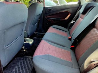 Ford Fiesta 1.25 Zetec 5dr