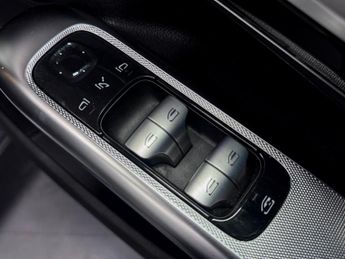 Mercedes-Benz EQE EQE 300 89kWh Sport Edition Saloon 4dr Electric Auto (245 ps)