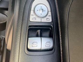 Mercedes-Benz eVito 114 e 41kWh Progressive Auto FWD L2 6dr (LWB)
