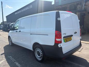 Mercedes-Benz eVito 114 e 41kWh Progressive Auto FWD L2 6dr (LWB)