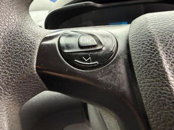Ford Transit Custom 2.2 TDCi 290 L2 H1 5dr