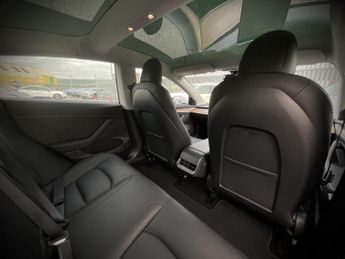 Tesla Model 3 PERFORMANCE AWD