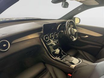 Mercedes-Benz GLC 2.0 GLC220d AMG Line SUV 5dr Diesel G-Tronic+ 4MATIC Euro 6 (s/s