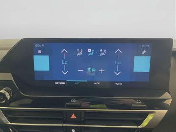 Citroen e-C4 50kWh Shine Hatchback 5dr Electric Auto (136 ps)