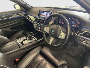 BMW 7 Series 3.0 730d M Sport Saloon 4dr Diesel Auto xDrive Euro 6 (s/s) (265
