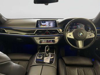 BMW 7 Series 3.0 730d M Sport Saloon 4dr Diesel Auto xDrive Euro 6 (s/s) (265