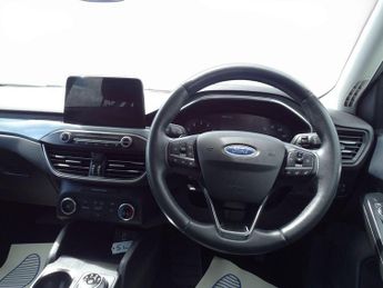 Ford Focus 1.0T EcoBoost Active Auto Euro 6 (s/s) 5dr