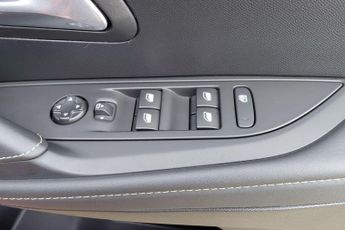 Peugeot E-208 50kWh GT Auto 5dr (7kW Charger)