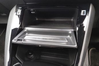 Peugeot E-208 50kWh GT Auto 5dr (7kW Charger)
