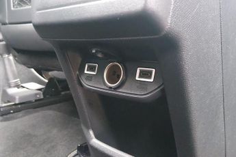 Peugeot E-3008 73kWh GT Auto 5dr