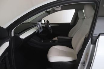 Tesla Model Y Auto RWD 5dr