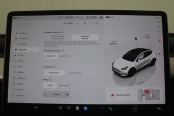 Tesla Model Y Auto RWD 5dr