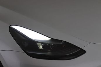 Tesla Model Y Auto RWD 5dr