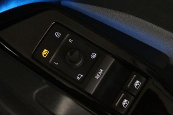 Volkswagen ID.3 Pro Performance 58kWh Life Auto 5dr