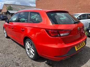SEAT Leon 2.0 TDI FR Sport Tourer DSG Euro 6 (s/s) 5dr
