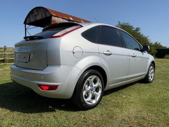 Ford Focus 1.6 TDCi DPF Sport 5dr
