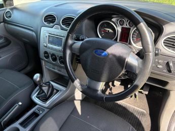Ford Focus 1.6 TDCi DPF Sport 5dr