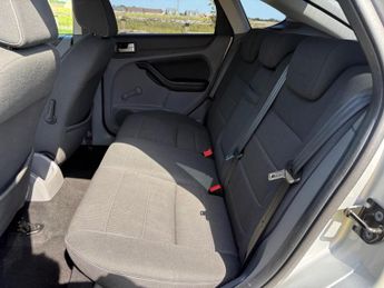 Ford Focus 1.6 TDCi DPF Sport 5dr