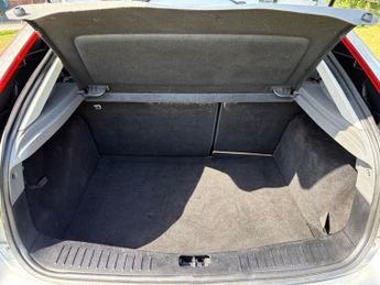 Ford Focus 1.6 TDCi DPF Sport 5dr
