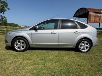 Ford Focus 1.6 TDCi DPF Sport 5dr