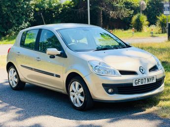 Renault Clio 1.6 VVT Privilege 5dr