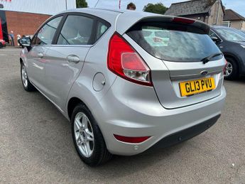 Ford Fiesta 1.6 Zetec Powershift Euro 5 5dr