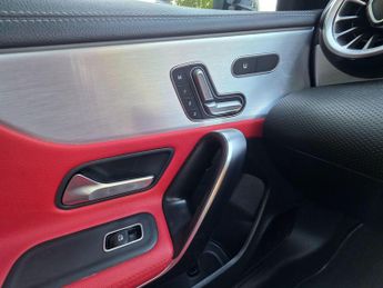 Mercedes-Benz CLA 1.3 CLA180 AMG Line (Premium Plus 2) Coupe 7G-DCT Euro 6 (s/s) 4