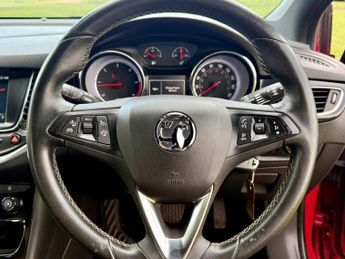 Vauxhall Astra 1.6 CDTi BlueInjection SRi Auto Euro 6 5dr